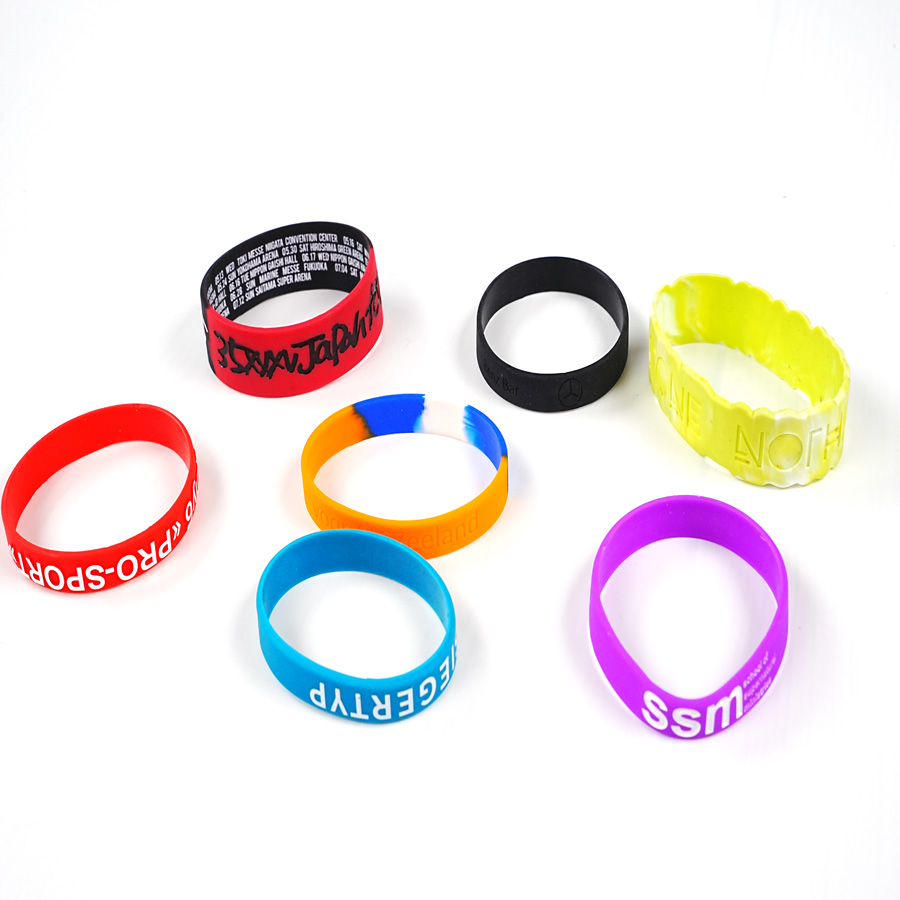 Custom Logo Silicone Wristbands